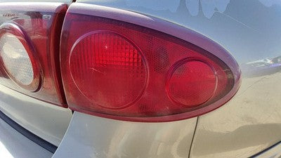 2003-2005 Chevy Cavalier Passenger Right Tail Light Brake Lamp Oem Rear 15142167