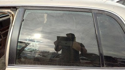 1991-1996 Buick Park Ave Driver Left Rear Side Window Door Glass Oem Back