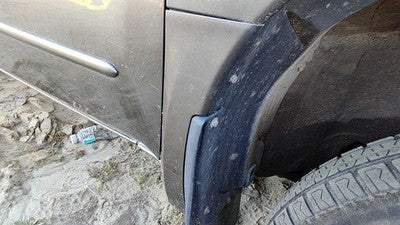 04 Mitsubishi Endeavor Passenger Right Moulding Fm Fender Trim C04 Mineral Beige