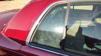 94-11 Grand Marquis Passenger Right Rear Vent Window Back Door Glass With Frame