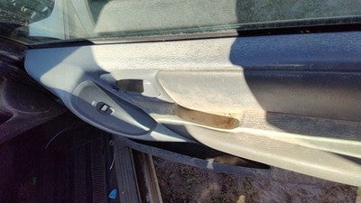 06-07 Caravan Passenger Right Front Door Trim Panel With Switches D5 Slate Gray