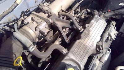 1998-2001 Geo Metro Complete Fuel Rail With Injectors Set Oem 1.3L 91173903