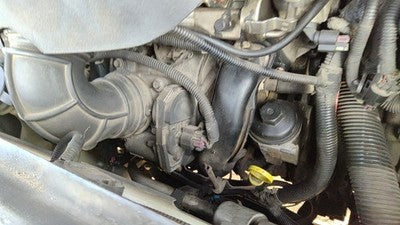 2007-2011 Chevy Hhr Throttle Body Valve Oem With Sensors 2.2L 12633774