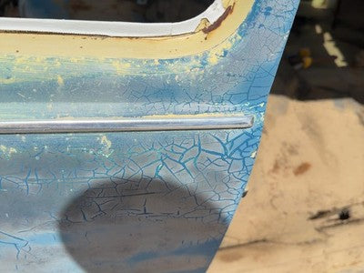1971 Vw Super Beetle Passenger Right Rear Moulding On Quarter Panel Oem