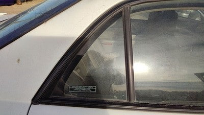 97-04 Buick Regal Passenger Right Rear Vent Window Back Door Glass With Frame