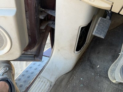 2004 Dodge Durango Driver Left Lower Kick Trim Panel Oem Gray Hjj1
