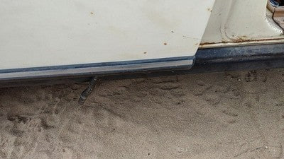 80 Mercedes 300Td Passenger Right Rear Lower Moulding From Door Back Trim Strip