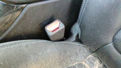 2014-2015 Kia Sorento Driver Left Front Seat Belt Buckle Receiver Oem Va Black