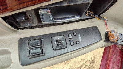 1999-2002 Cadillac Eldorado Driver Left Front Power Window Master Control Switch