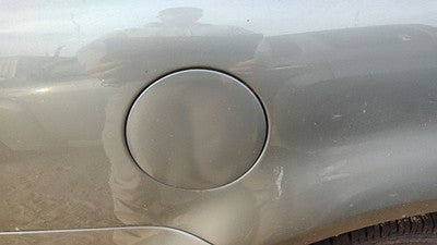 2001-2005 Vw Passat Fuel Tank Door With Hinge Gas Lid Oem Filler Silver