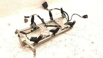 2005-2009 Chevy Equinox Complete Fuel Rail With Injectors Set Loaded Oem 3.4L