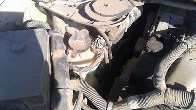 2000-05 Chevy Venture Windshield Washer Fluid Reservoir With Pump Oem Wiper Tank