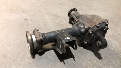 1996-1997 Nissan Hardbody Front Carrier Differential Third Member 4X4 Oem 2.4L