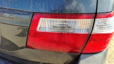 2005-2007 Honda Odyssey Passenger Right Inner Tail Light Brake Lamp Oem Rear