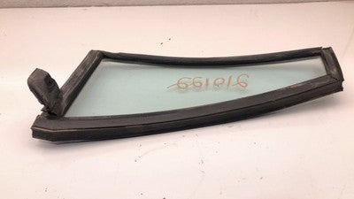 77-79 Lesabre Passenger Right Rear Vent Window Small Back Door Glass With Frame