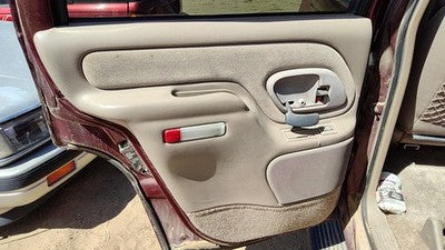 1995-99 Gmc Yukon Driver Left Rear Inside Door Trim Panel Only Oem Back Tan 522