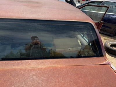 1985-1988 Buick Park Ave Back Glass Rear Window Oem 20618959