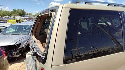 1998 Lincoln Navigator Passenger Right Rear Moulding On Quarter Panel Gold Bi