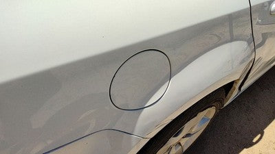 2008-2012 Chevy Malibu Fuel Tank Door With Hinge Gas Lid Oem Filler White 50U