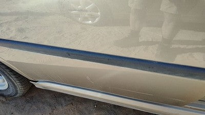 00-05 Impala Passenger Right Rear Moulding From Door Back Trim Strip Gold 49U