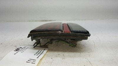 1988-1994 Pontiac Sunbird Passenger Right Tail Light Inner 2 Door Oem 05974812
