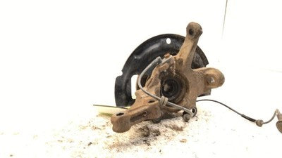 02-06 Altima Passenger Right Front Spindle Steering Knuckle with Wheel Hub 2.5L