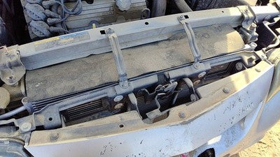 2000-2005 Pontiac Bonneville Hood Latch Assembly With Bracket Oem 25706782