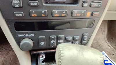 98-02 Cadillac Eldorado Temperature Control Module In Dash Heater Ac Head Unit