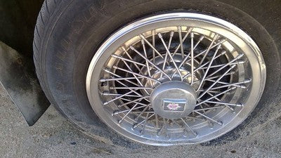 1984-1985 Olds 88 15" Wheel Cover Oem Wire Type Hub Cap Factory Spoke Design