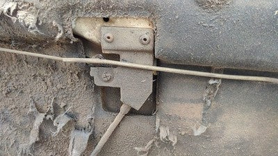 1987-1996 Jeep Cherokee Hood Latch Assembly With Bracket Oem