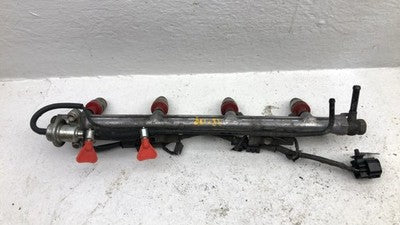 1995-1998 Suzuki Sidekick Complete Fuel Rail With Injectors Set Loaded Oem 1.8L