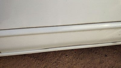 00-02 Sentra Passenger Right Front Moulding From Door Trim Strip White Qm1