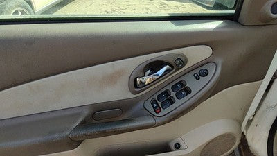 04-05 New Style Malibu Driver Left Front Door Trim Panel With Master Switch