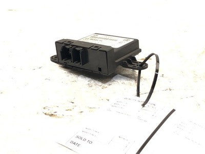 2010-2017 Chevy Equinox Driver Rear Park Assist Control Module Computer Ud7