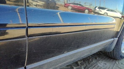 07-12 Acadia Passenger Right Front Moulding From Door Trim 58U Carbon Black