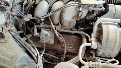 1993 Chevy S10 Blazer Passenger Right Valve Cover Oem 4.3L