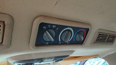 92-94 Chevy Suburban Rear Temperature Control Module In Dash Heater Ac Head Unit