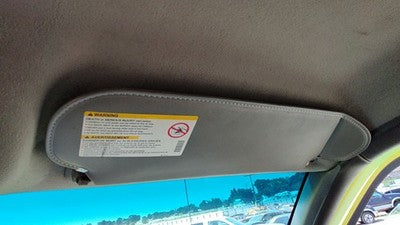 2000-2002 Express Van 2500 Passenger Right Sun Visor Oem 69W Dark Gray 15074522