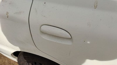 2000-2002 Kia Rio Passenger Right Rear Outside Door Handle Oem Back White