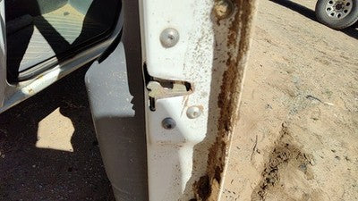 2003-2006 Sprinter Van 3500 Passenger Right Front Door Latch With Rods/Cables