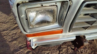 1978-1979 Ford F150 Passenger Right Head Light Surround Door Trim Oem D8tz13064e