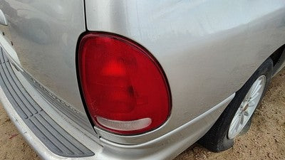 1996-2000 Chrysler Town & Country Passenger Right Tail Light Brake Lamp Oem Rear