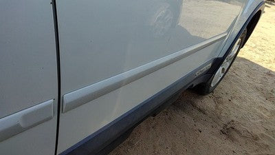 10-14 Legacy Outback Passenger Right Front Upper Moulding From Door Trim Strip 7