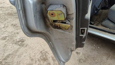 1991 Volvo 740 Driver Left Rear Door Latch With Rods/Cables Oem Back