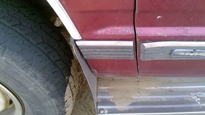 1988 Gmc Sierra 2500 Driver Left Moulding From Fender Oem Trim Strip