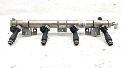 05-10 Cobalt Complete Fuel Rail With Injectors Set Loaded Oem 2.2L 12582219