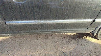 04-05 Hyundai Xg350 Passenger Right Front Moulding From Door Trim Strip Black