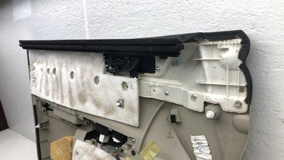 11-14 Legacy Outback Passenger Right Front Door Trim Panel With Switches Ivory