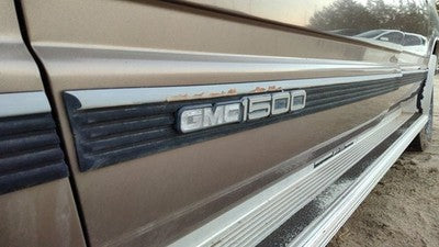 1992-1999 Chevy Suburban Driver Left Front Moulding From Door Oem Trim Strip