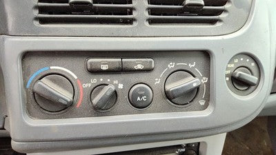 01-03 Toyota Sienna Temperature Control Module In Dash Heater Ac Head Unit Oem